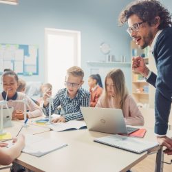 Capacitação de professores oferecida pela Camino